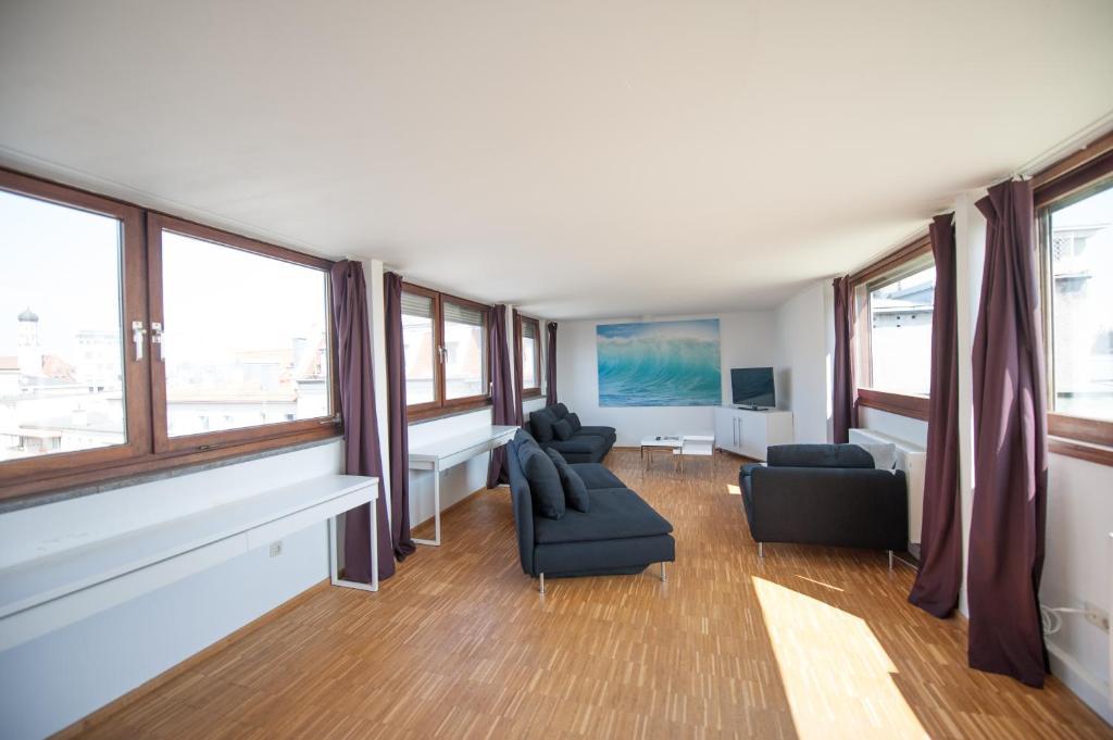 Nonstop Hotel Augsburg - Ubernacht - Hostelhotelhome Ruang foto